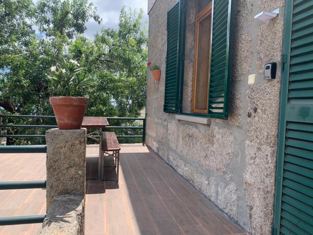 Patio Da Estrela - Chales Moura เปนญาส์ ดา เซาจิ ภายนอก รูปภาพ